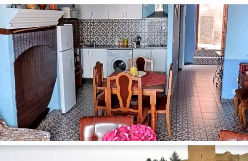 Moratalla Cottage | Magnificent town house, with all the comforts.