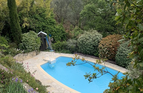 Claviers Villa | Magnificent villa very quiet, swimming pool, greenery, fenced garden, spectacular view