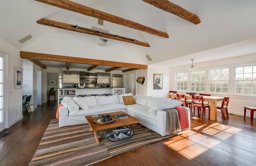 Wainscott House | Magnificent Wainscott Summer Rental - 5 Minute Walk to Beach