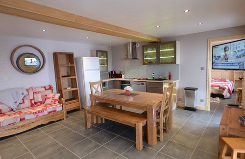 Laveissiere Apartment | Magnifique 2 chambres terrasse face aux Montagnes
