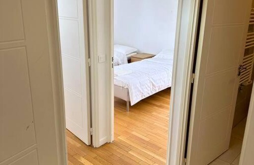 Cœur de Ville Apartment | Magnifique Appart. spacieux 8P/Défense-Courbevoie