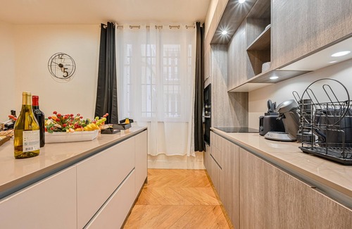 Auteuil Apartment | Magnifique Appartement de Luxe & Familial Avec Parking - Paris 16