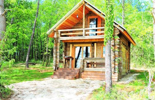 Les Farges House | Magnifique chalets en rondins avec SPA et Tipis en plaine Nature Environnement ressourçant au calme vue imprenable Lascaux SPA non disponible juillet et aout