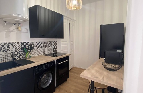 Corte Apartment | Magnifique Grand T2 neuf hyper center Corte, calme, 5 couchages, wifi, lave linge