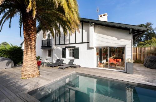 Biarritz House | Magnifique maison basque avec piscine 8 pers- Biarritz