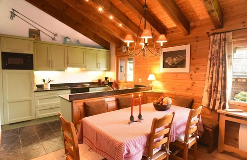 Verbier Apartment | Magnifique Ski in/out, cosy and calm, 4 bedrooms