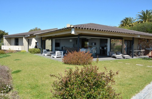 Ollioules Villa | Magnifique Villa sur le Sommet D'ollioules