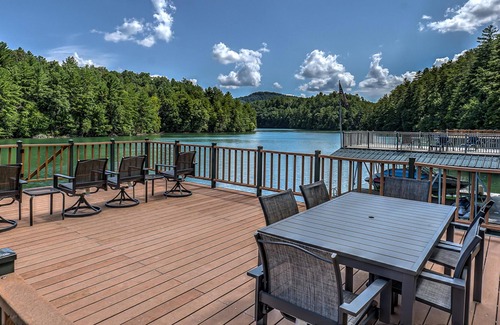 Morganton House | Magnolia Bay by Escape to Blue Ridge