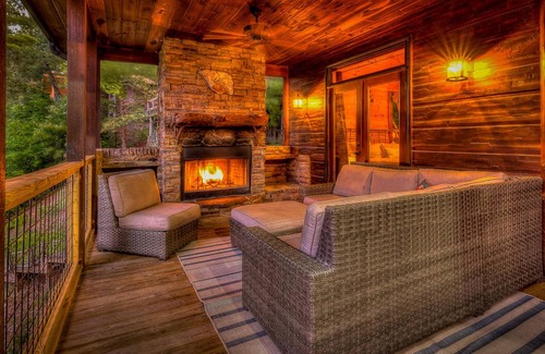 Morganton House | Magnolia Bay by Escape to Blue Ridge