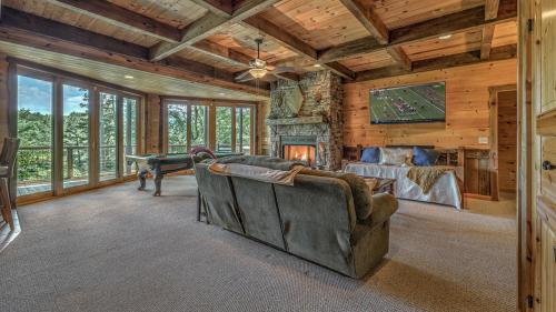 Blue Ridge House | Magnolia Bay