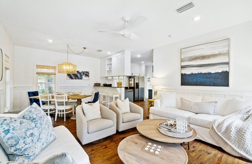 Seacrest House | Magnolia Cottages by the Sea by PHG