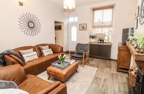 Richmond House | Magnolia Cottage