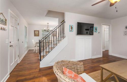 Saint Simons Island House | Magnolia Cottage