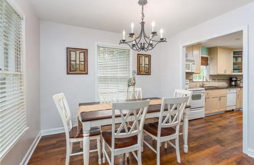 Saint Simons Island House | Magnolia Cottage