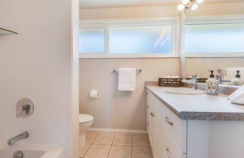 Sidney House | Magnolia Guest House