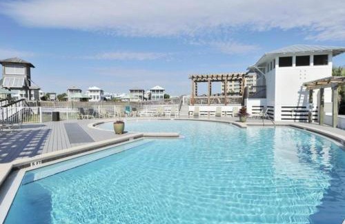 Holiday Isle Apartment | Magnolia House at Destin Pointe 405