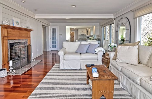 Gloucester House | Magnolia Tides: A gracious and luxurious multi-level waterfront home.