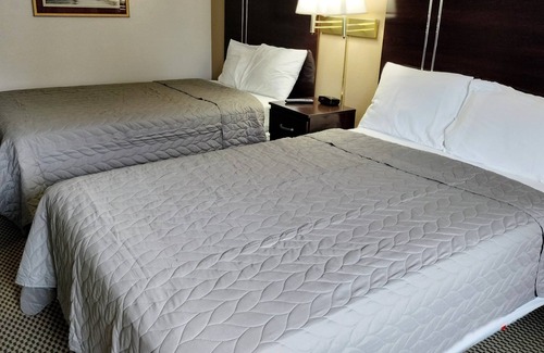 Ironwood Hotel | Magnuson Hotel Ironwood