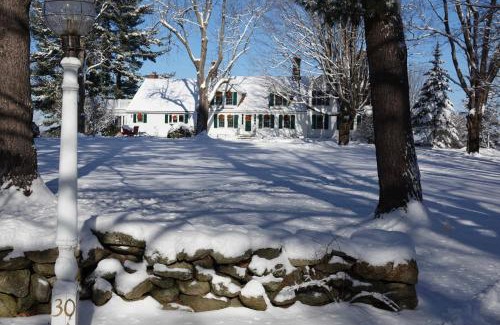 Ashburnham Bed & Breakfast | Maguire House Bed and Breakfast