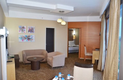 Bodh Gaya Hotel | Maha Bodhi Hotel Resort Convention Centre