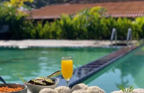 Attanagalla Hotel | Maha Gedara Grand Hotel