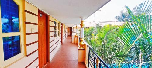 Piriyapatna Resort | Maharaja Palace Resort Near Golden Temple