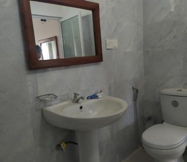 Gurudeniya Bed & Breakfast | Mahaweli King's Villa