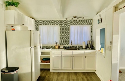 North Shore Apartment | Mai Tide: New N Shore Oceanfront Studio, AC, 30 Day