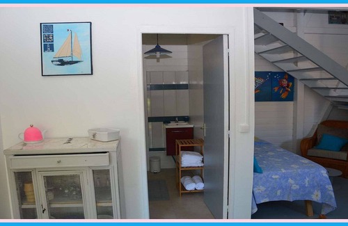 Saint-Pierre House | MAIGATE residence, Carbet bungalow, beach COIN district, Martinique West Indies