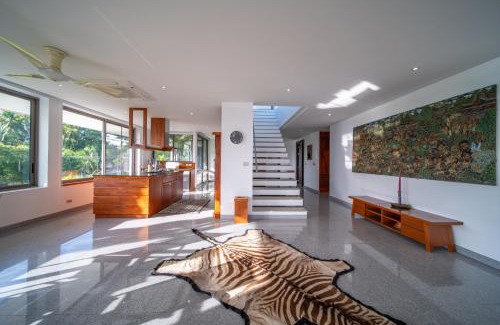 Mai Khao Villa | Maikao海滩 超豪华7卧沙滩别墅 私人泳池 免费清洁
