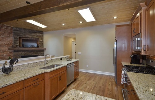 Hendersonville Condo | Main Street Location with Historic Courthouse View!