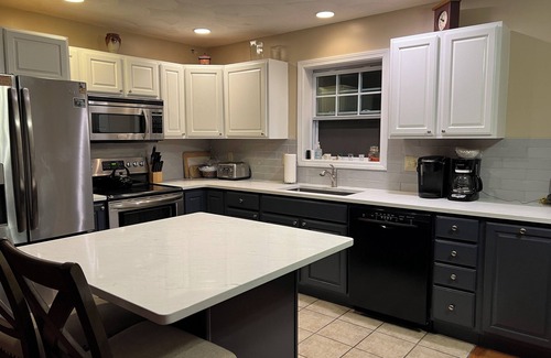 Greenwood House | Maine Hideaway, Near Sunday River, Lg Deck & Hot Tub, Pet Friendly