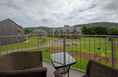 Kenmore Apartment | Mains of Taymouth, Kenmore ~ 5* 2 The Gallops - Upstairs property - sleeps 4 guests in 2 bedrooms