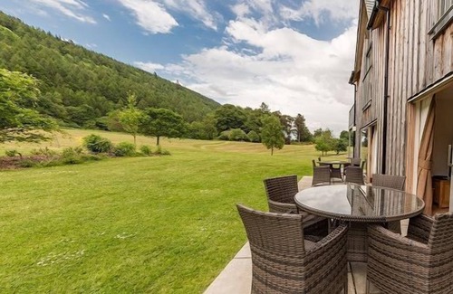 Kenmore Villa | Mains of Taymouth, Kenmore ~ 5* 12 Maxwells - sleeps 4 guests in 2 bedrooms