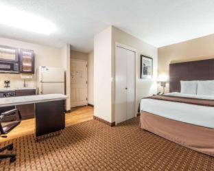 Graysville Hotel | MainStay Suites Chattanooga Hamilton Place