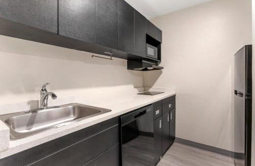 Little Rock Hotel | MainStay Suites Little Rock West Near Medical Centers