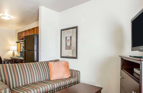 St. Robert Hotel | MainStay Suites St. Robert - Fort Leonard Wood