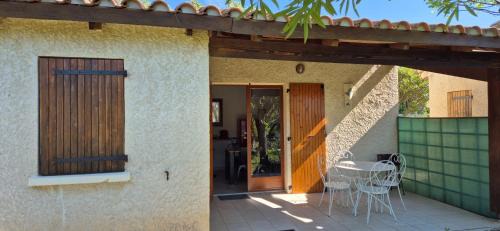 Saint-Martin-d'Ardeche House | Maison à louer en Ardèche du sud