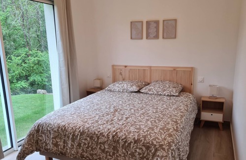 Carignan-de-Bordeaux House | Maison 3 Chambres 104 m2