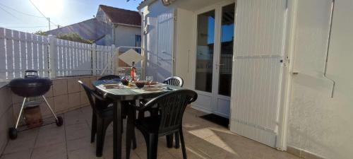 La Bree-les-Bains Villa | Maison 3 pièces Oléron 4 couchages La Brée Les Bains LBO000-051