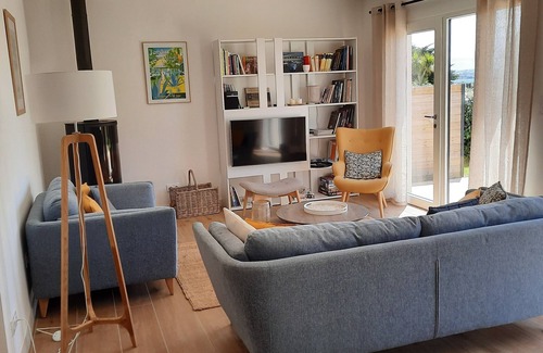 Ile-de-Batz House | Maison 4.130 m2 Neuve Lumineuse au Calme sur une île Proche des Plages. Vue mer