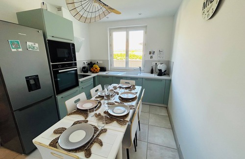 Vaux-sur-Mer House | Maison 6 Couchages Proche Centre-ville Avec Grand Jardin. Animaux Acceptés