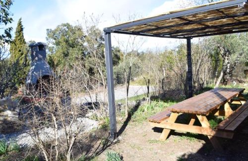Les Vans House | Maison accueillante, Les Vans, vue sur montagne, grand jardin
