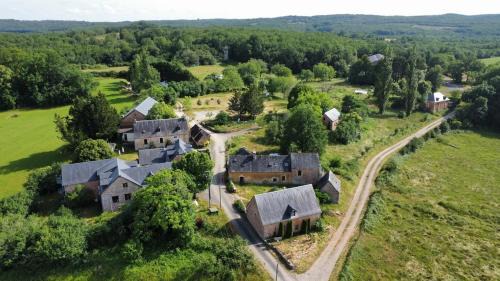 Chartrier-Ferriere House | Maison Arc-en-Ciel pour 1 à 6 personnes