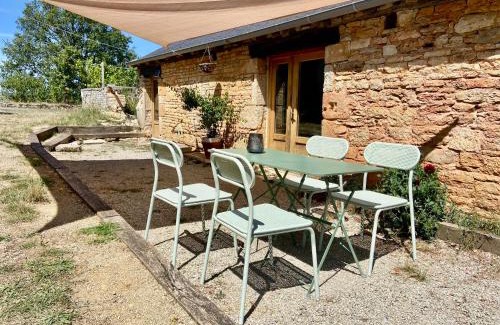 Chartrier-Ferriere House | Maison Arc-en-Ciel pour 1 à 6 personnes