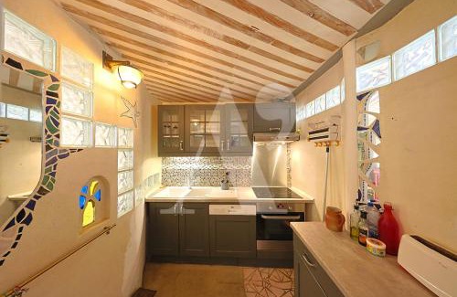 La Rochelle City Centre House | Maison atypique avec garage en coeur de ville