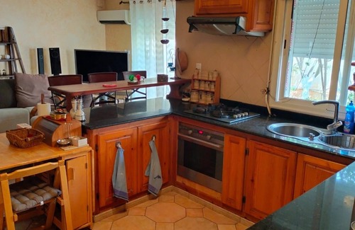 Ain El Turk House | Maison au Fond du Jardin