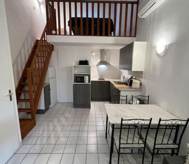 Eyguieres Villa | Maison au pied des Alpilles