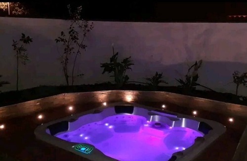 Roquefort-la-Bedoule House | Maison Avec Piscine et Jacuzzi aux Portes de Cassis