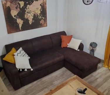 Jaunay-Clan House | Maison avec extérieur à 5 min du futuroscope